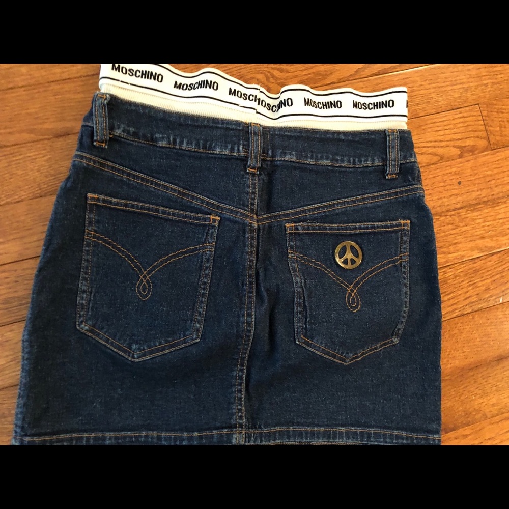 Moschino denim skirt - Picture 2 of 5